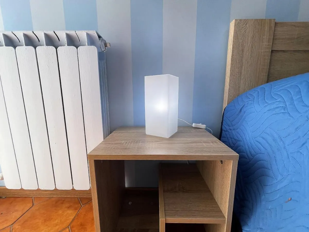 Stefano'S Guests House: 2 Bedrooms & Parking In Viareggio